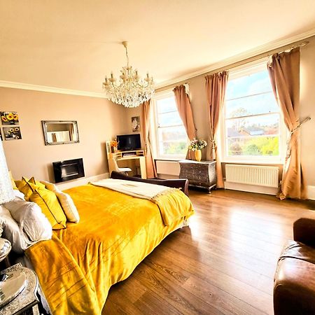 Cotswold Vip Regency Lodge Cheltenham Kültér fotó