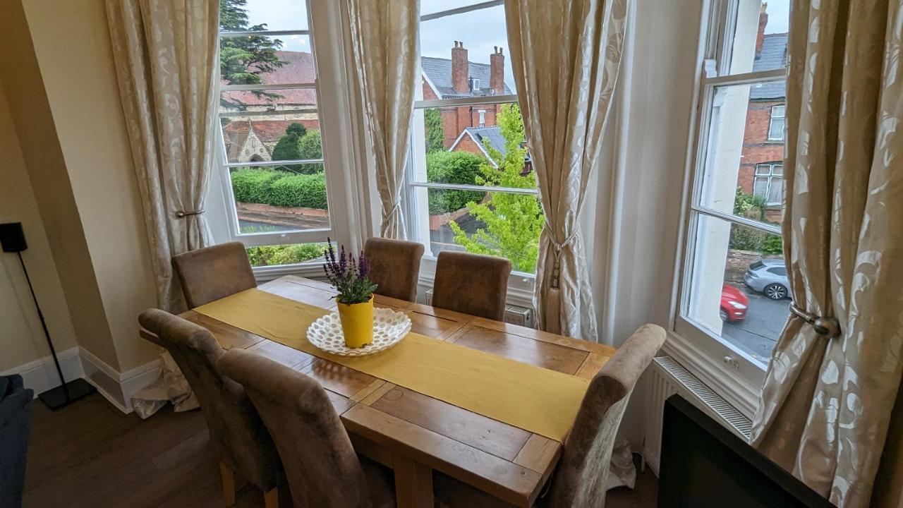 Cotswold Vip Regency Lodge Cheltenham Kültér fotó