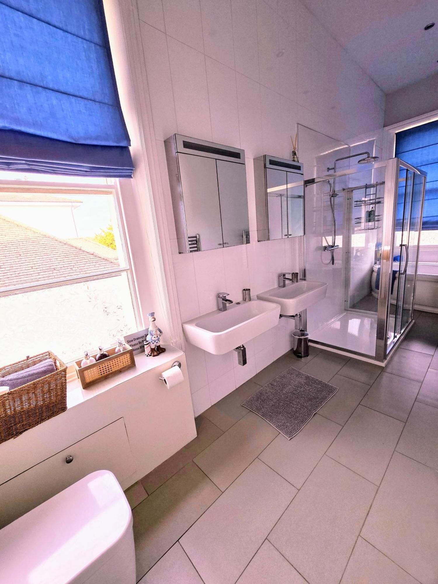 Cotswold Vip Regency Lodge Cheltenham Kültér fotó